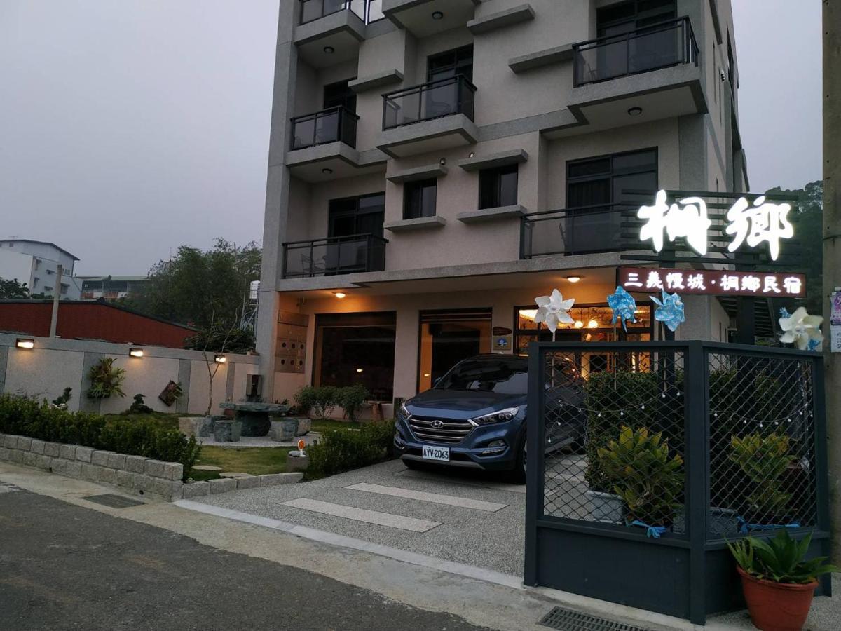 Tung Shiang Homestay Сануи Екстериор снимка